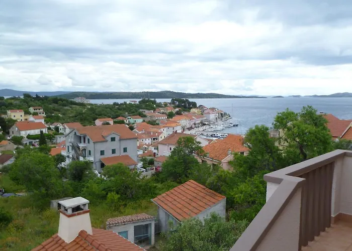 With Parking Space Sali, Dugi Otok - 8154 살리