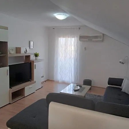Apartment With A Parking Space Sali, Dugi Otok - 8154 Sali