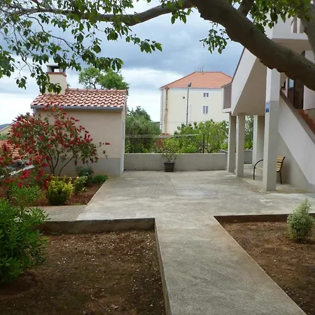 Διαμέρισμα With Parking Space Sali, Dugi Otok - 8154 Sali