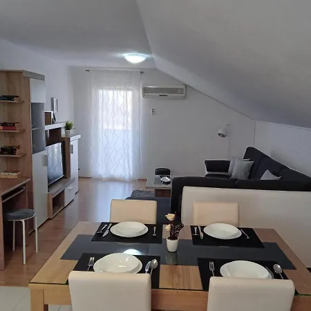 With Parking Space Sali, Dugi Otok - 8154 살리