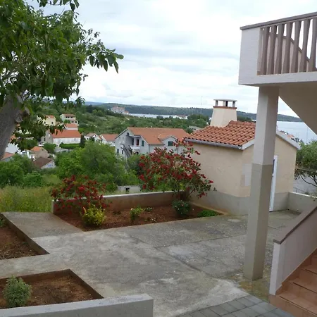 아파트 With Parking Space Sali, Dugi Otok - 8154 살리