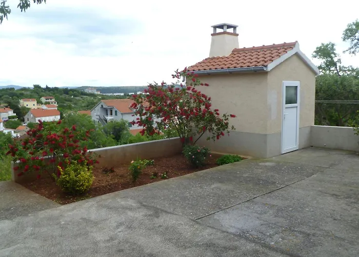 Διαμέρισμα With Parking Space Sali, Dugi Otok - 8154 *